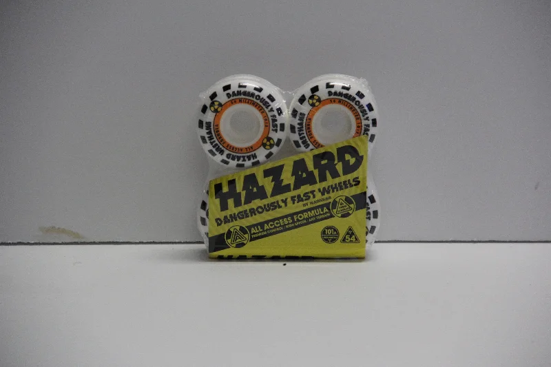 Skateboard Deck With Enhanced Traction-Madness Hazard 54mm 101a